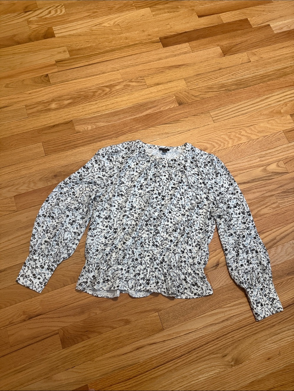 Ann Taylor Petite White Blouse with Navy and Light Blue Floral Print